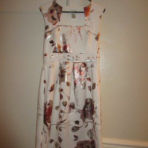 ⭐️Enfocus metalic floral dress♥️